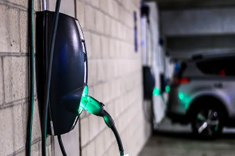 carregamento veiculos eletricos condominios